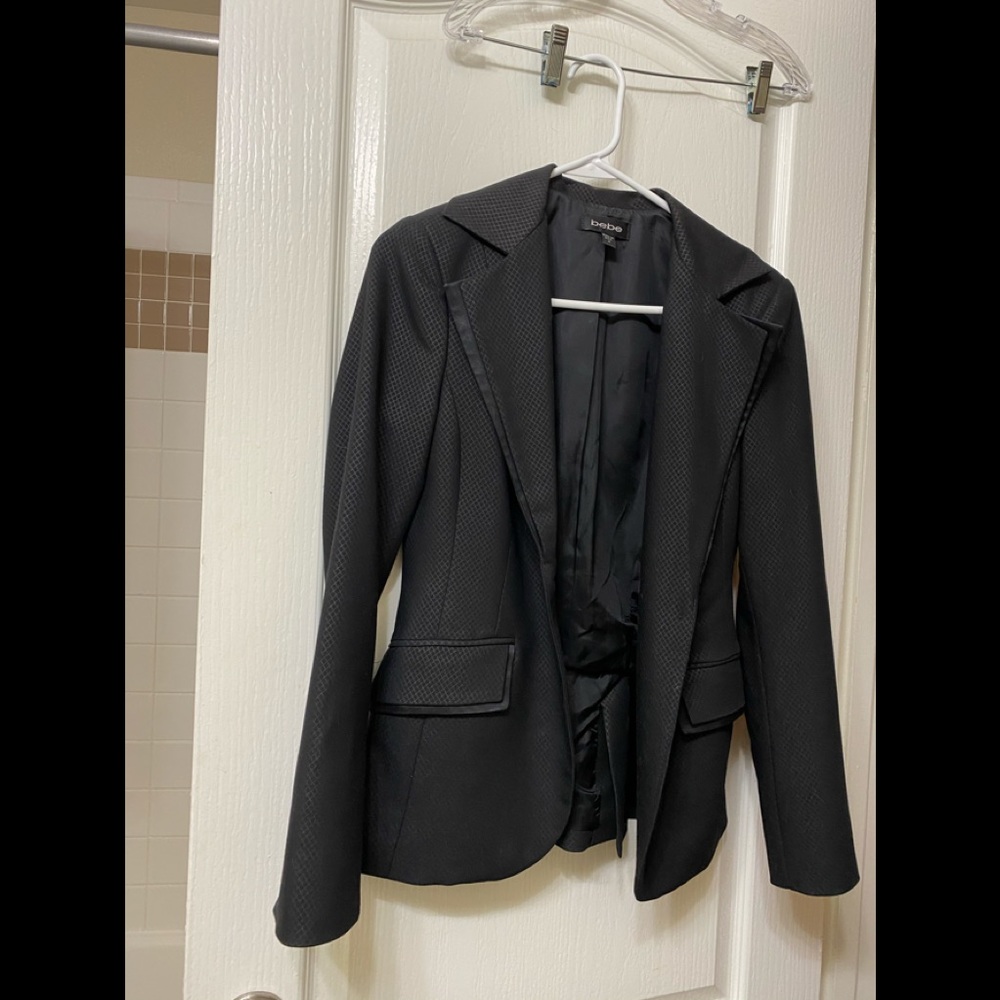 Bebe Blazer- size 4